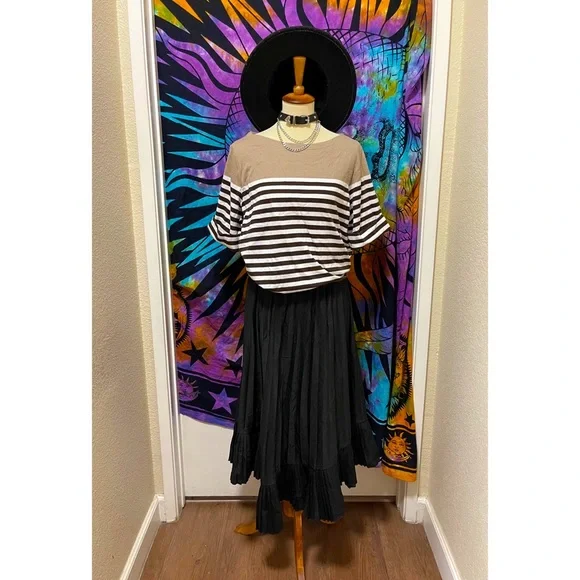 🌈 Lovely striped color block top - Picture 9 of 11